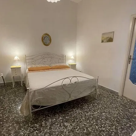 Apartment Appartamento A 4Km Dal Mare *